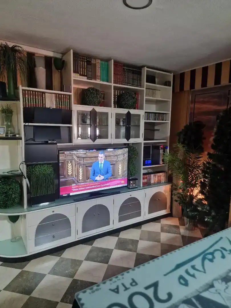 Sala d'estar de Àtic en venda en Cenes de la Vega amb Aire condicionat i Balcó