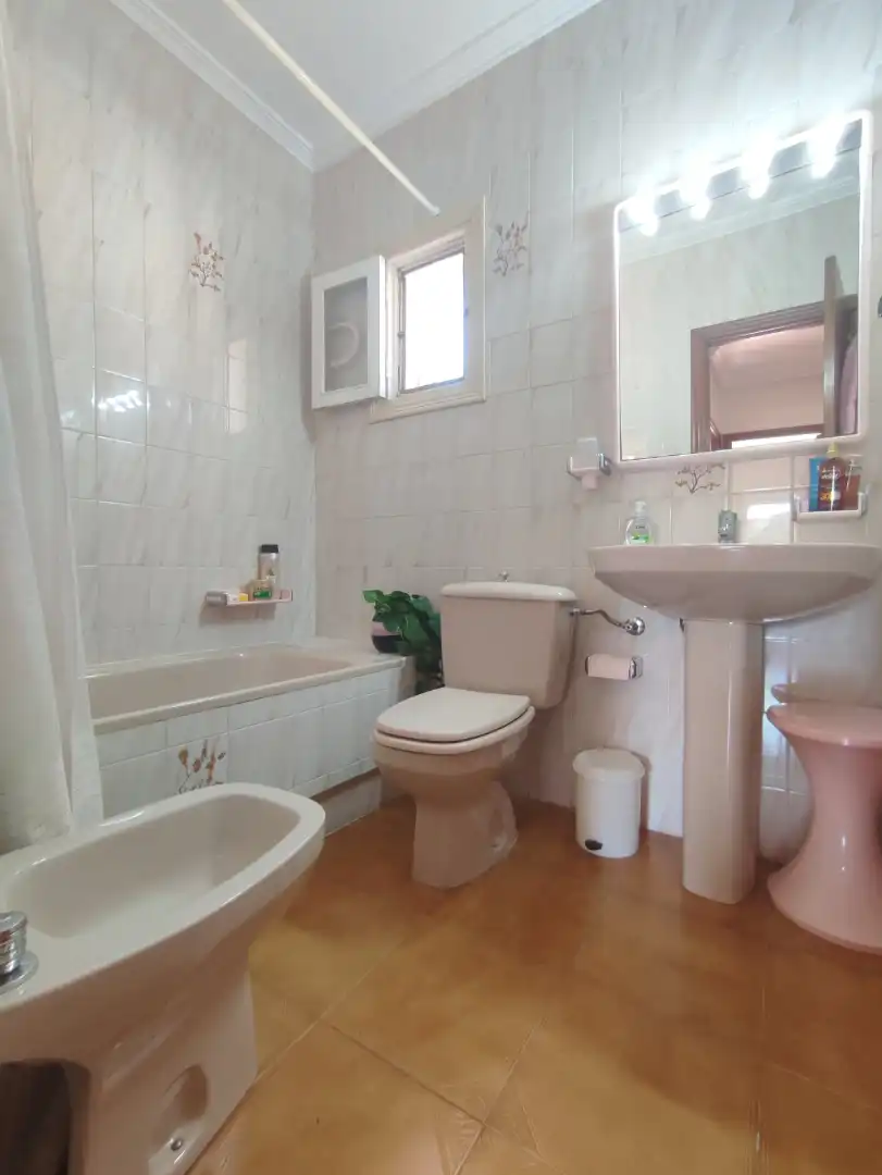 Baño de Casa adosada en venta en San Pedro del Pinatar con Aire acondicionado, Calefacción y Jardín privado