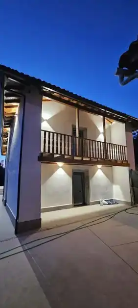 Vista exterior de Casa o xalet en venda en Oviedo  amb Aire condicionat, Calefacció i Jardí privat