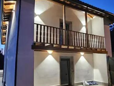 Maison avec balcon à vendre à Lugar Lampajua 14