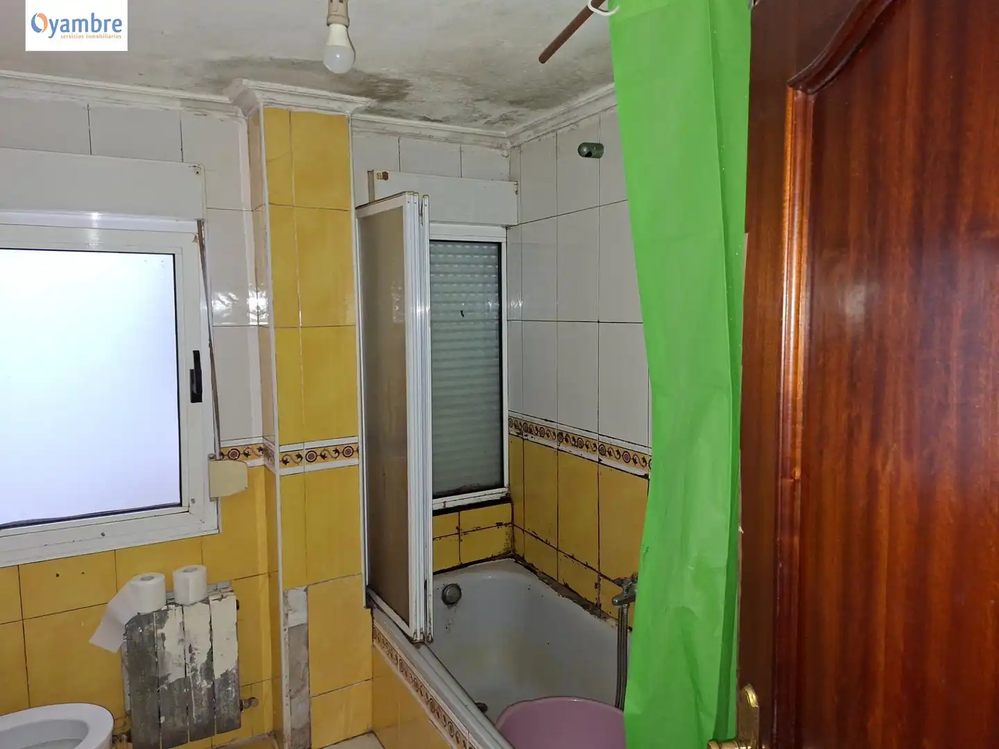 Bathroom of Flat for sale in Gijón 