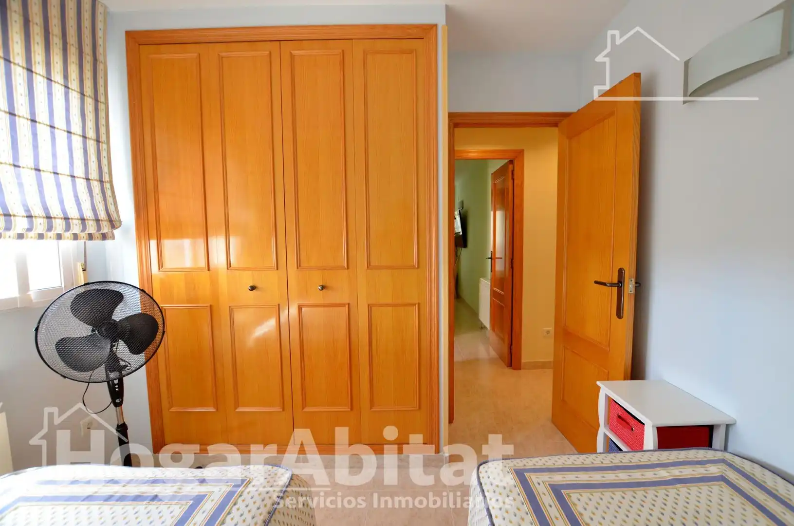 Habitación de Ático en venta en Alicante / Alacant con Calefacción, Jardín privado y Terraza