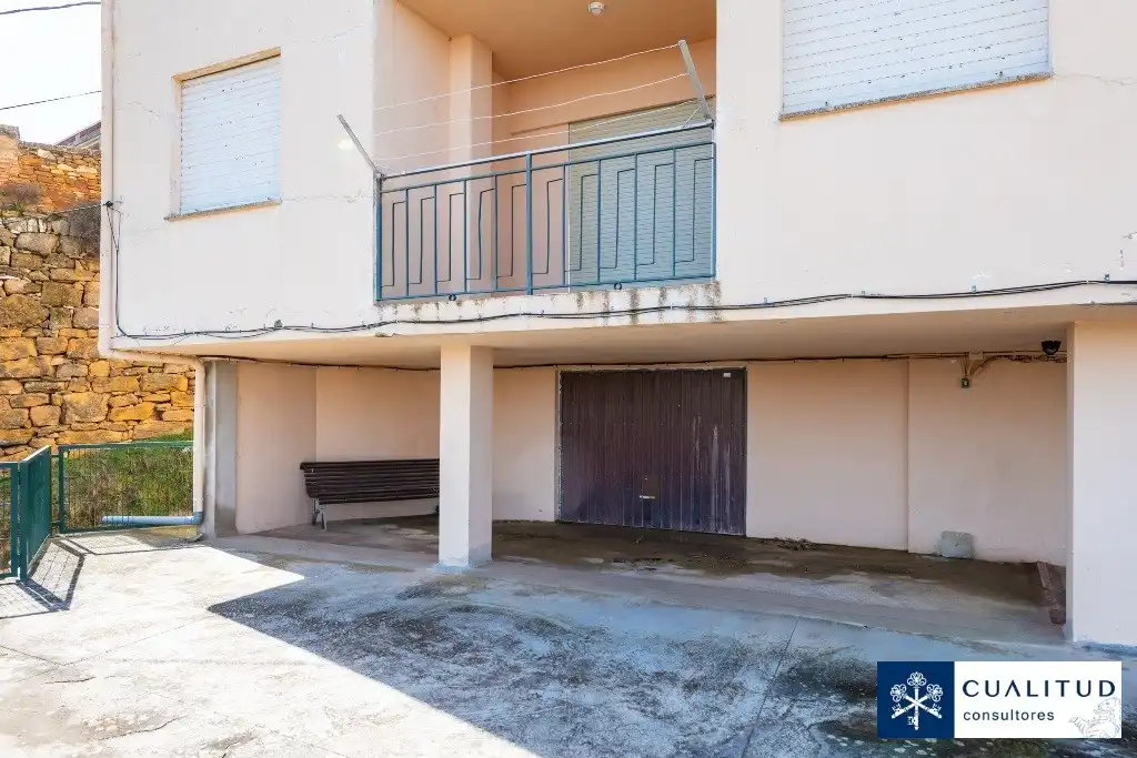Parking de Apartamento en venta en Benassal con Amueblado
