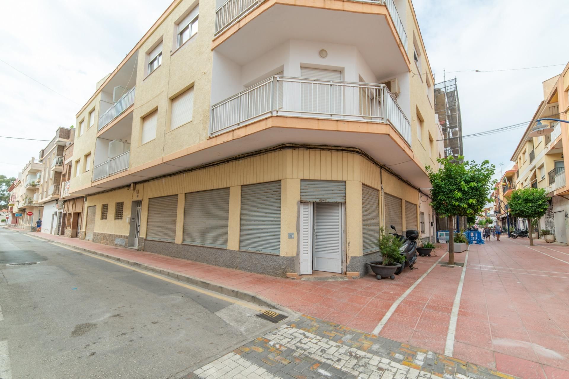 Premises for sale in Santiago de la Ribera