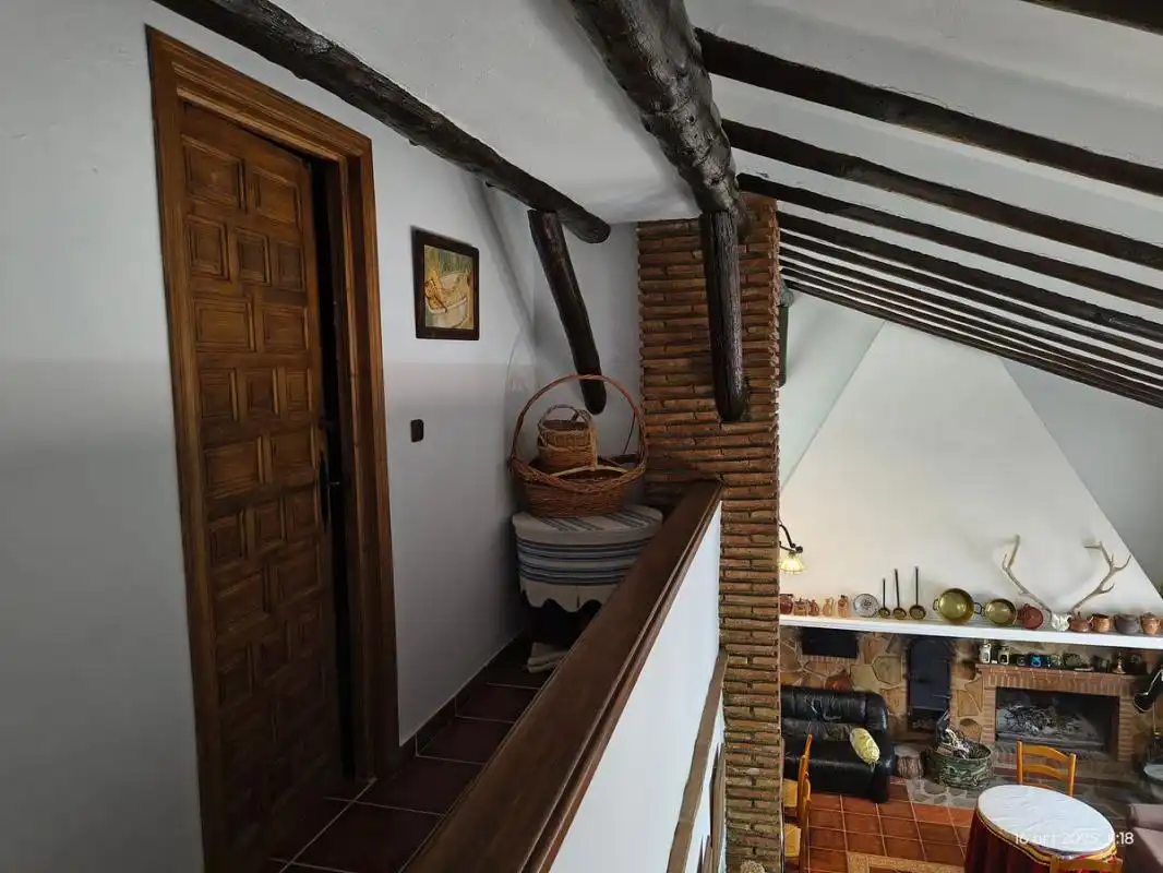 Casa rústica amb terrassa en venda a Diseminado Poligono 159, imagen 5