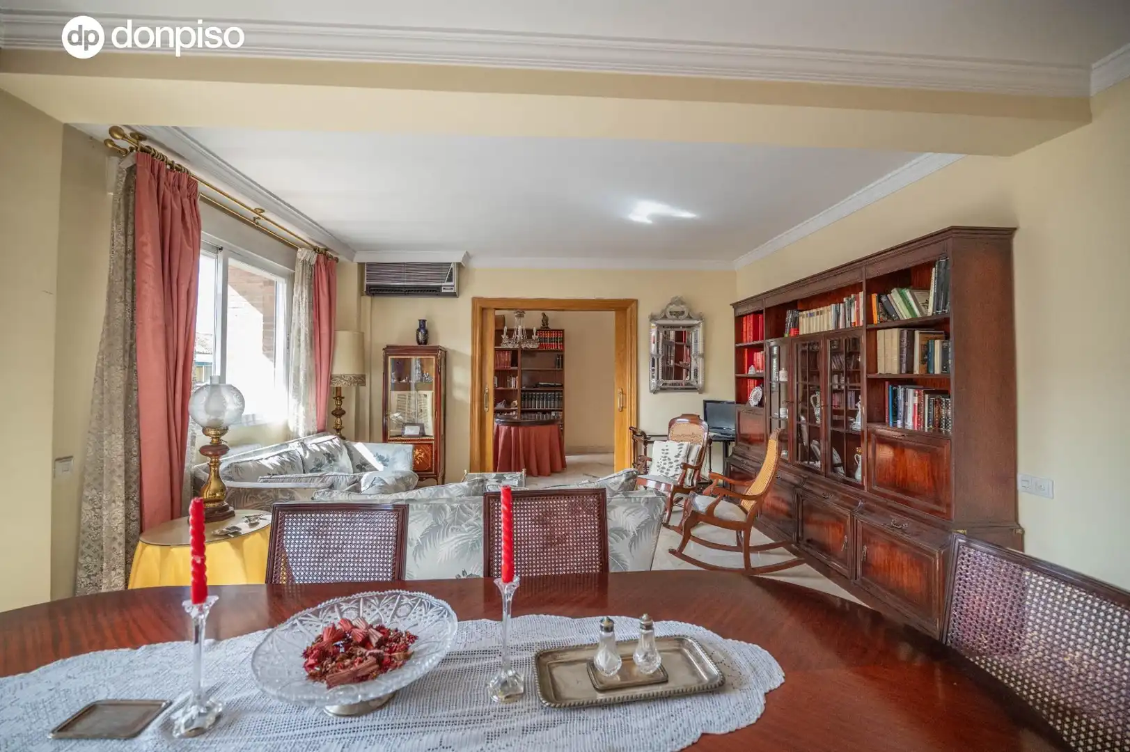Piso con terraza en venta en Calle EMPERATRIZ EUGENIA 6, imagen 10