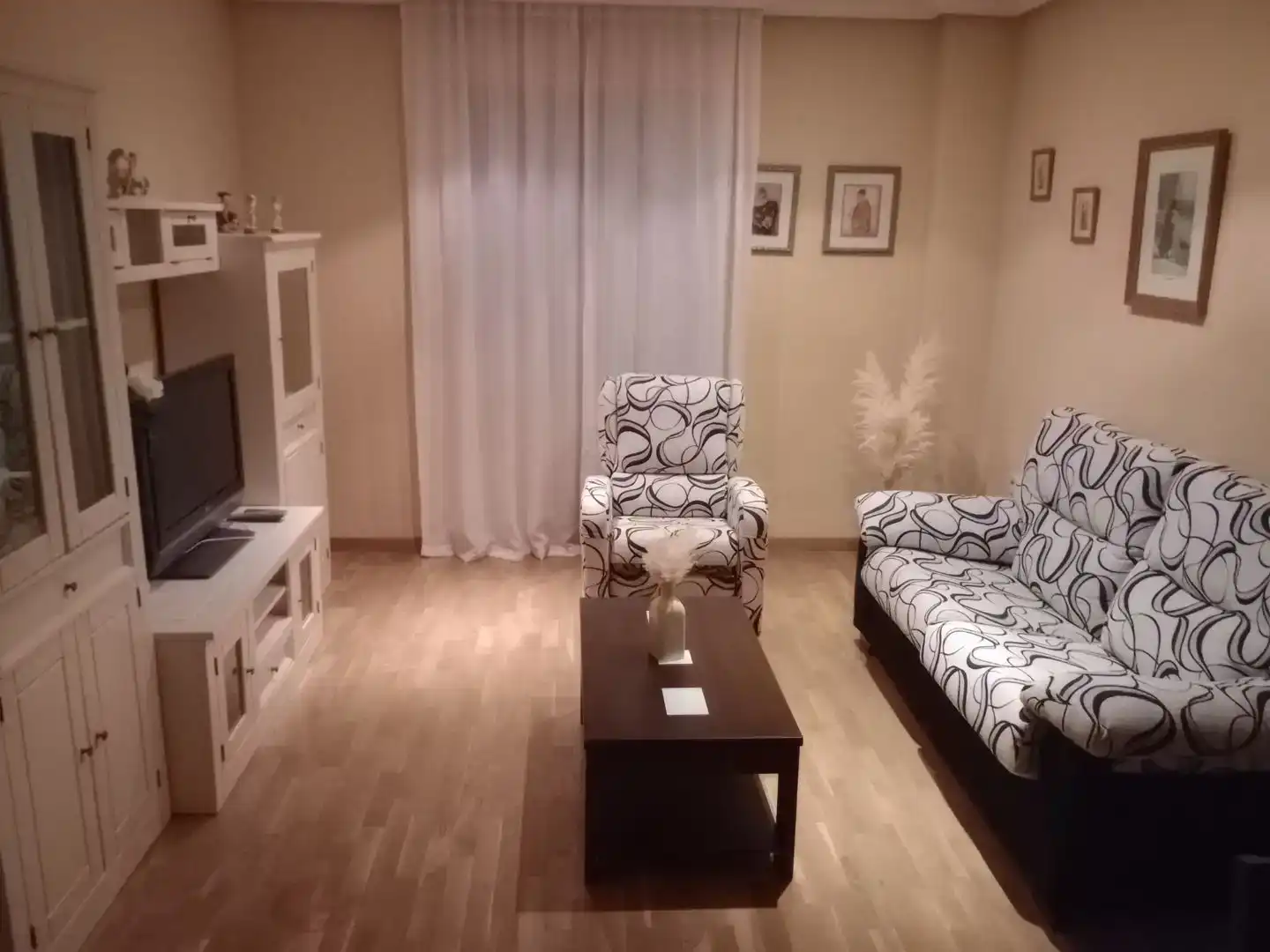 Wohnzimmer von Wohnung zur Miete in Cáceres Capital mit Klimaanlage