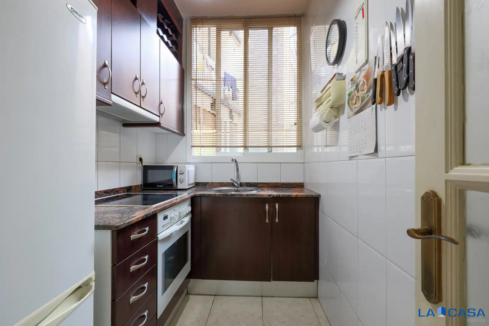 Cuina de Pis en venda en Barcelona amb Aire condicionat, Calefacció i Forn