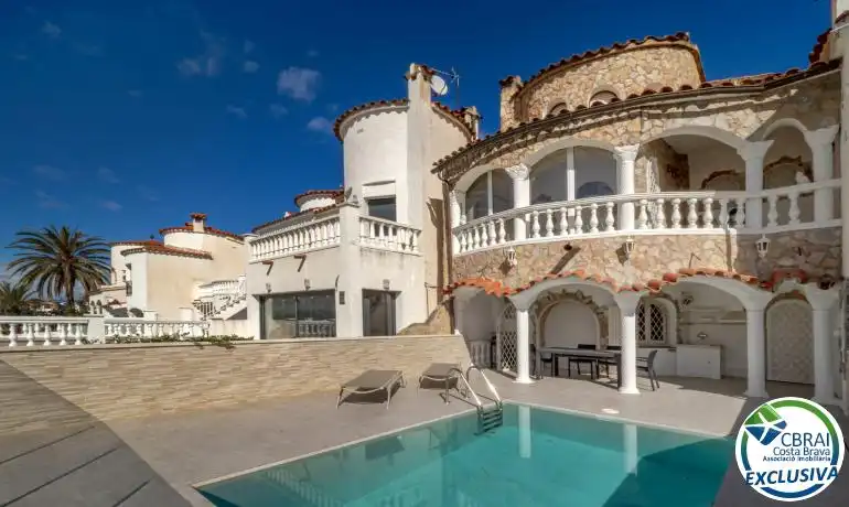 Reihenhaus mit Balkon zum Verkauf in Carrer de la Valira, imagen 4