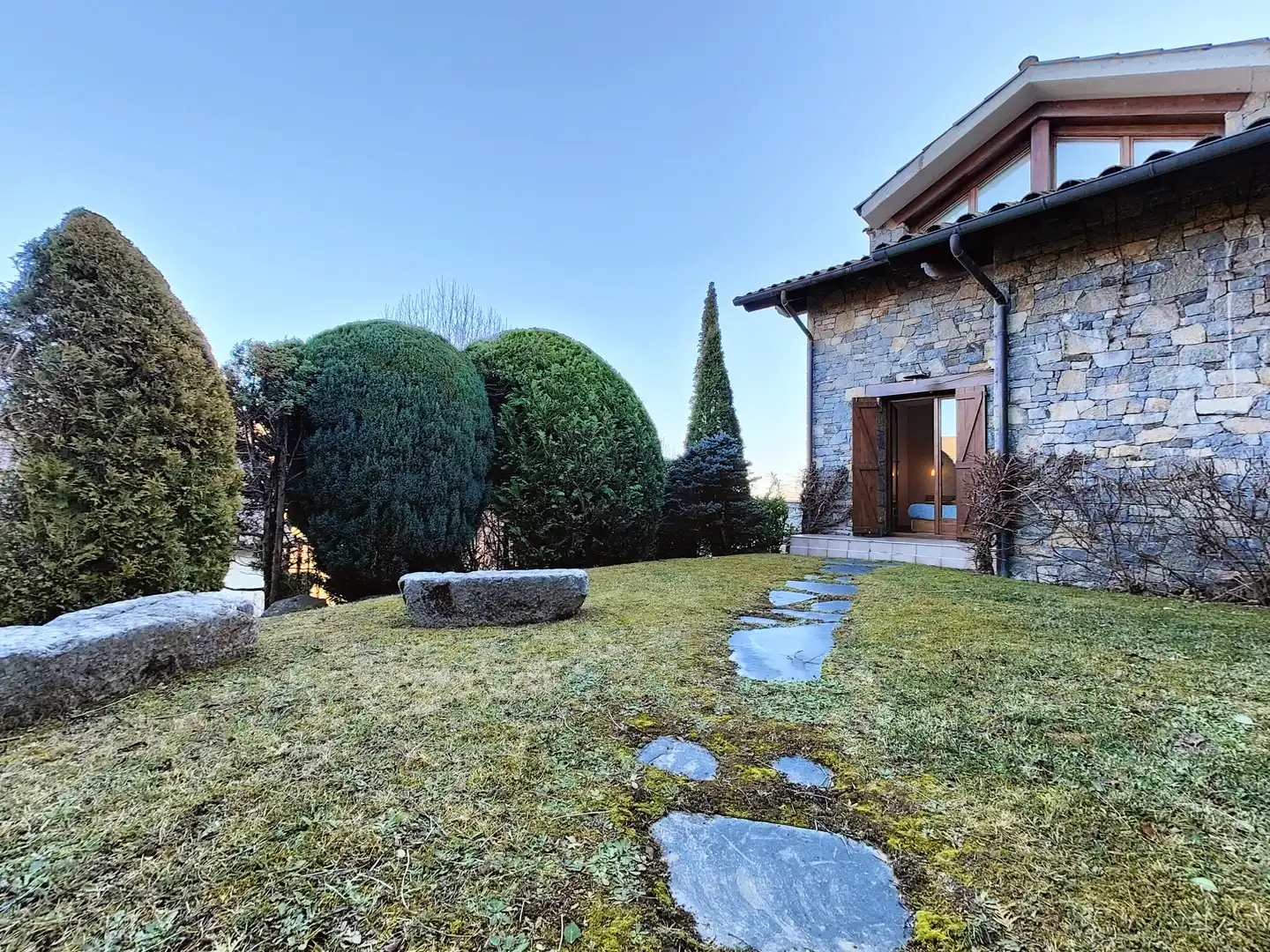Garden of Houses for sale in Molló  with Heating, Private garden and Terrace