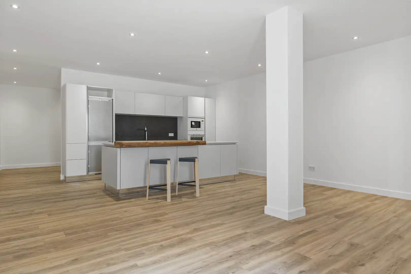 Cocina de Casa o chalet en venta en Marbella con Aire acondicionado, Jardín privado y Terraza