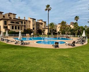 Piscina de Apartament de lloguer en Llucmajor amb Aire condicionat, Terrassa i Moblat