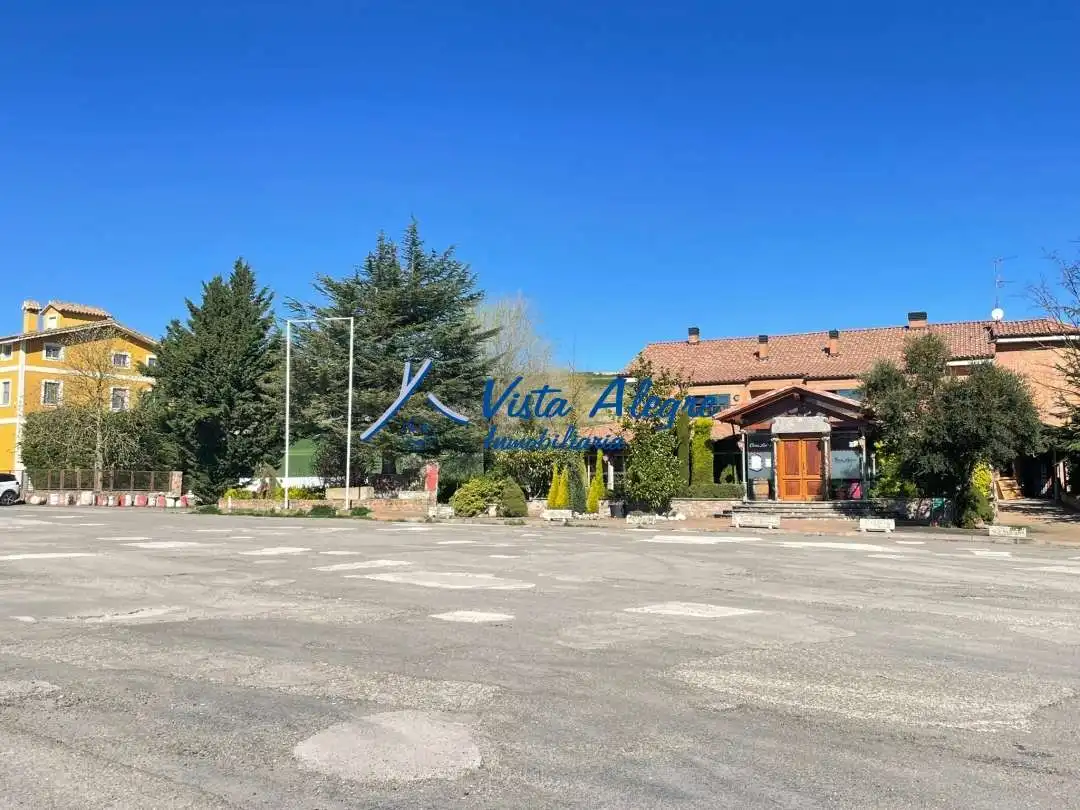 Buildings for sale in Fresneña