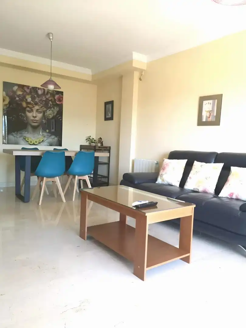Sala de estar de Piso en venta en Granada con Aire acondicionado, Calefacción y Amueblado