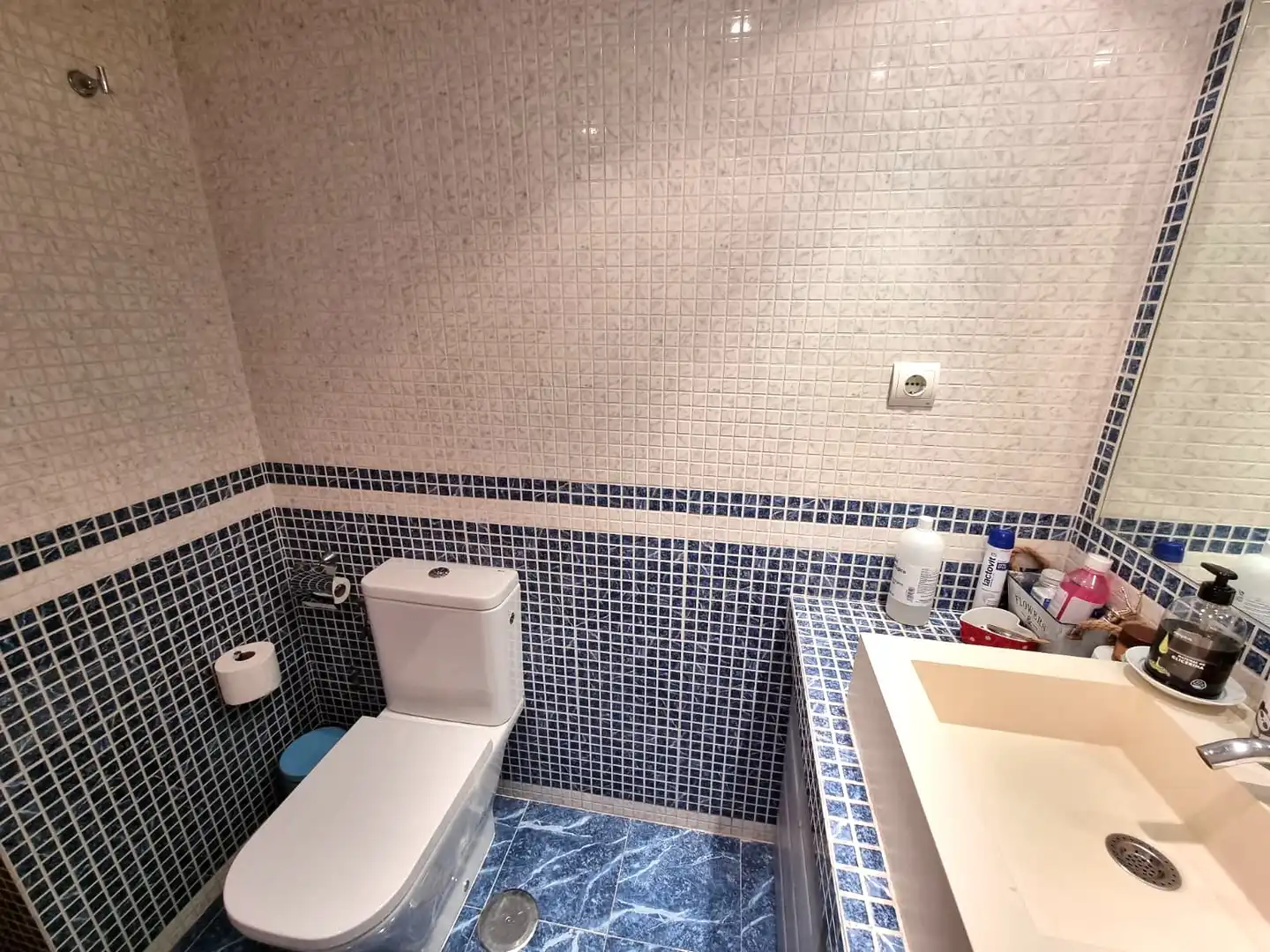 Baño de Piso en venta en Madrid con Aire acondicionado y Calefacción