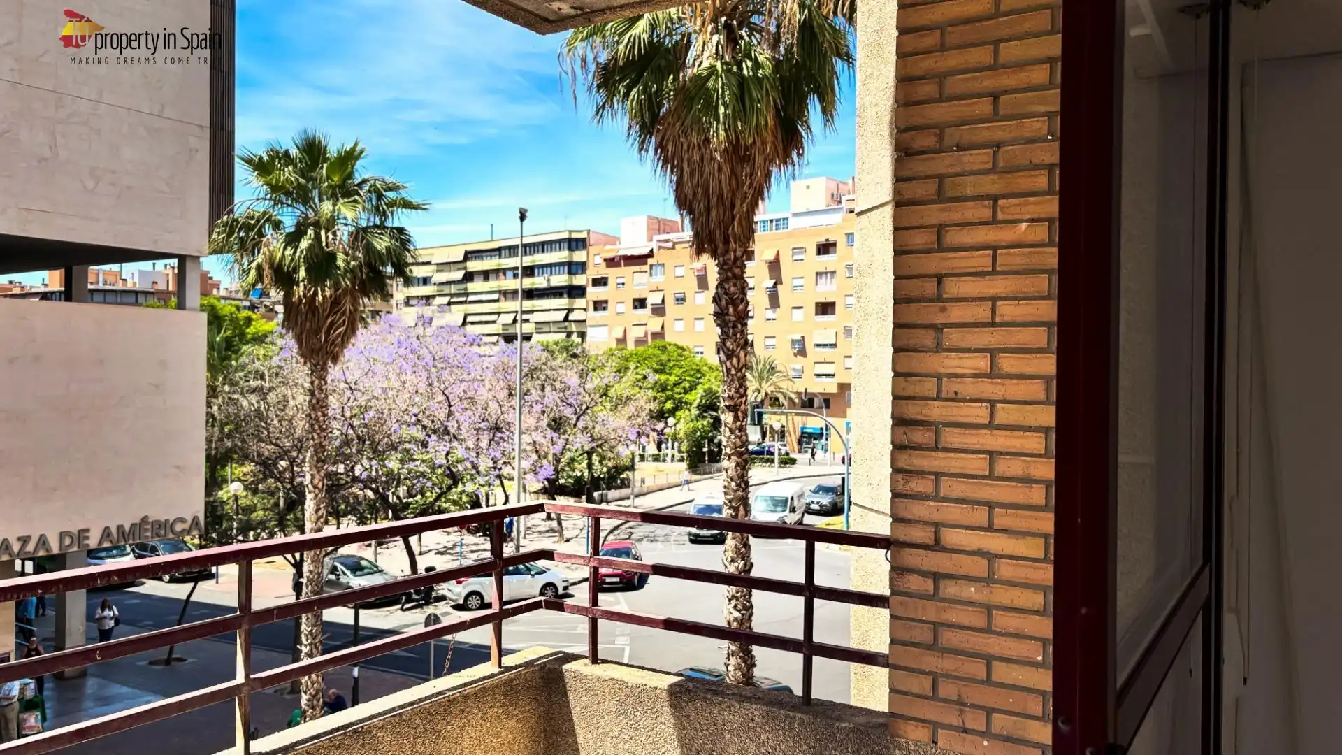 Vista exterior de Pis per a compartir en Alicante / Alacant amb Moblat i Balcó