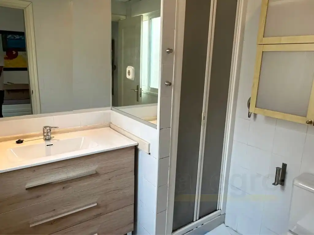 Badezimmer von Wohnung zum Verkauf in Madrid