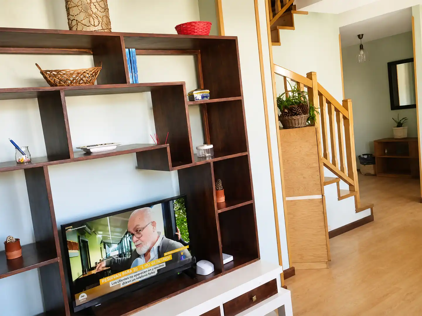 Sala d'estar de Dúplex de lloguer en Miengo amb Calefacció, Terrassa i Moblat