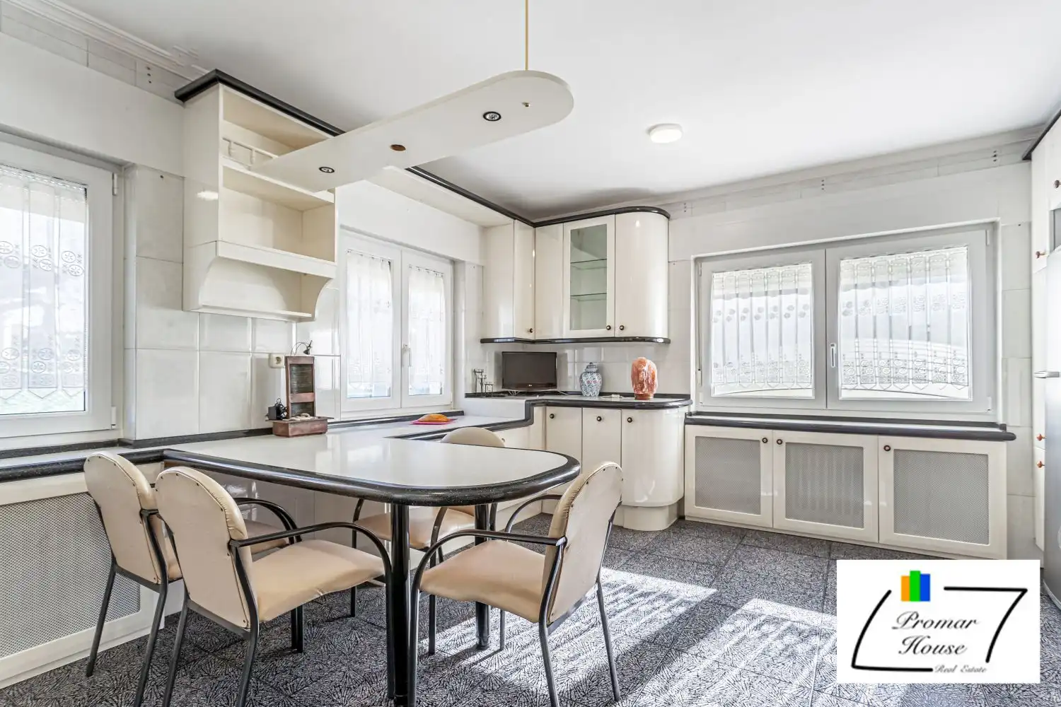 Cocina de Casa o chalet en venta en Ávila con Calefacción, Jardín privado y Terraza