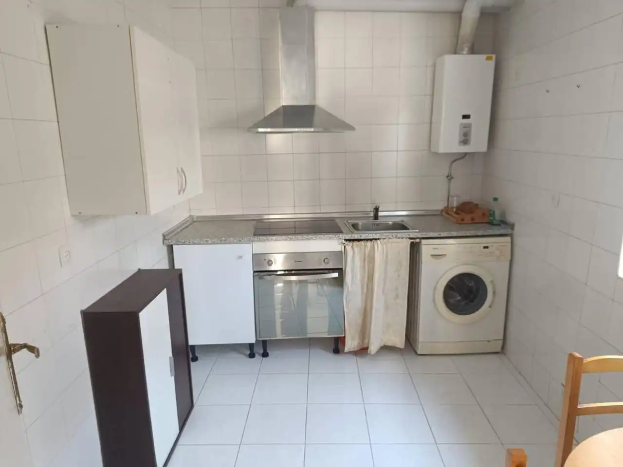 Cuina de Casa o xalet de lloguer en Gargantilla del Lozoya amb Calefacció