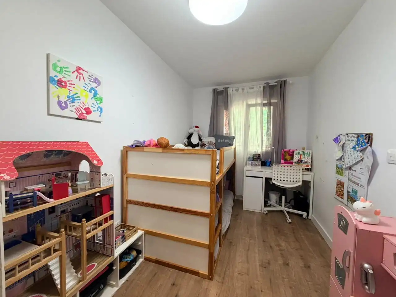Bedroom of Flat for sale in Madrid  with Air Conditioner, Heating and Terrace