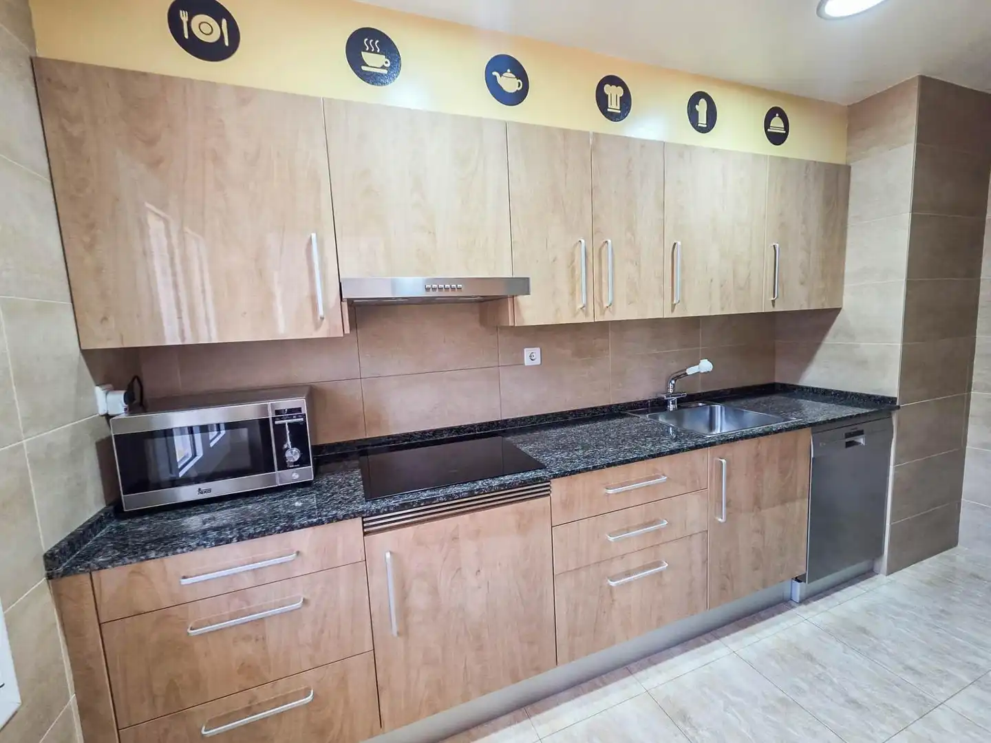 Cocina de Casa adosada en venta en Vilanova del Camí con Calefacción, Terraza y Trastero