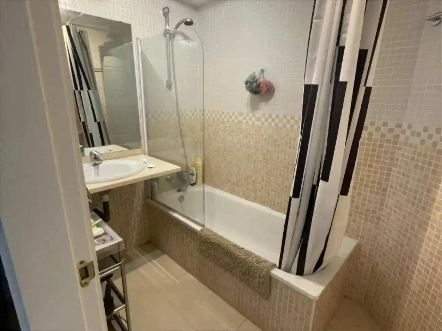 Badezimmer von Wohnung zur Miete in Torrequebrada