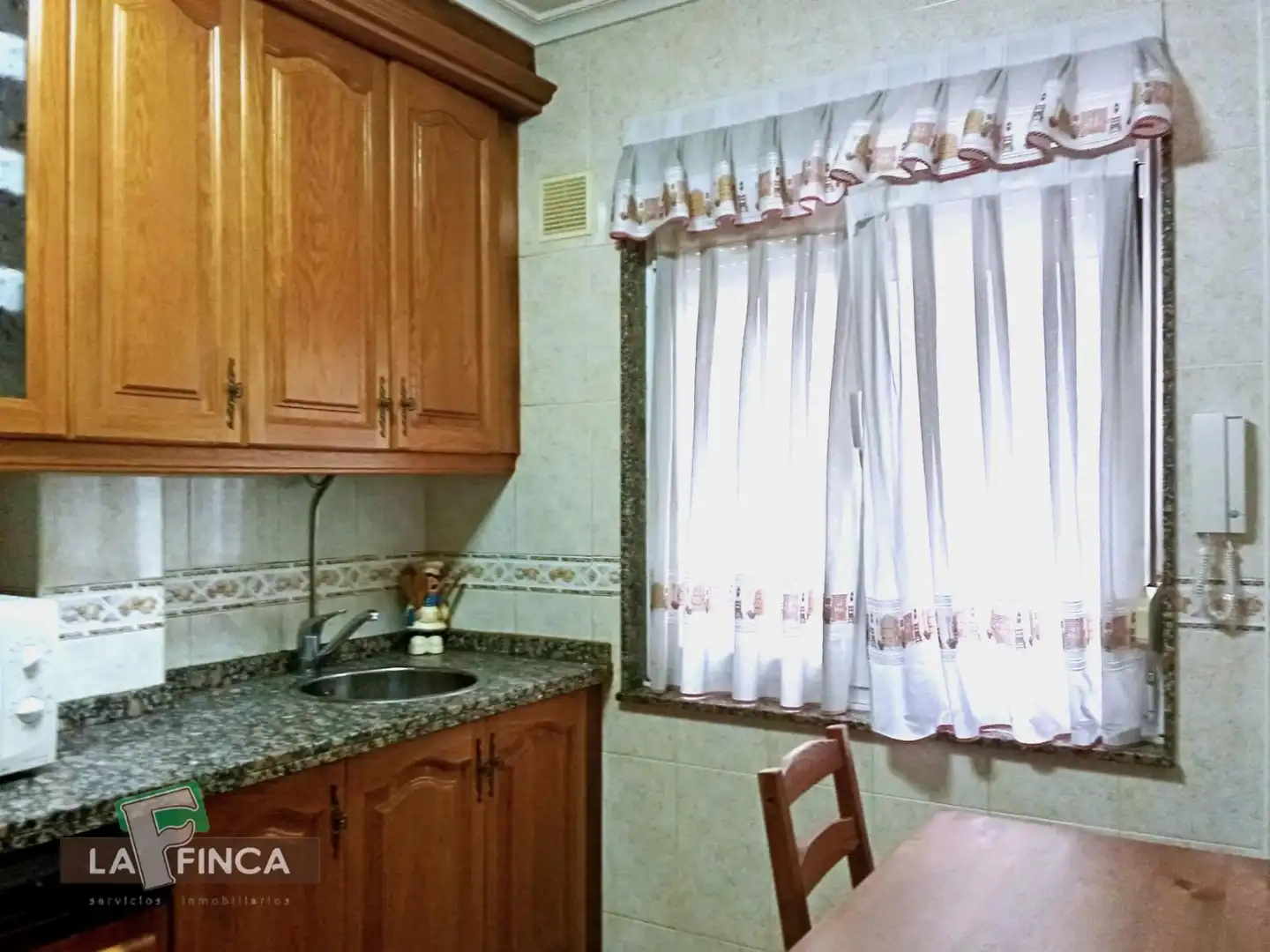 Kitchen of Flat for sale in Avilés  with Heating and Furnished