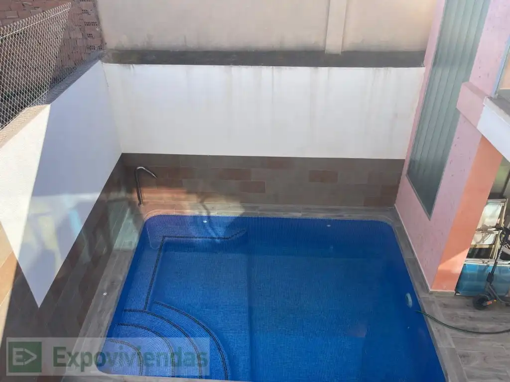 Piscina de Apartamento en venta en Cartagena