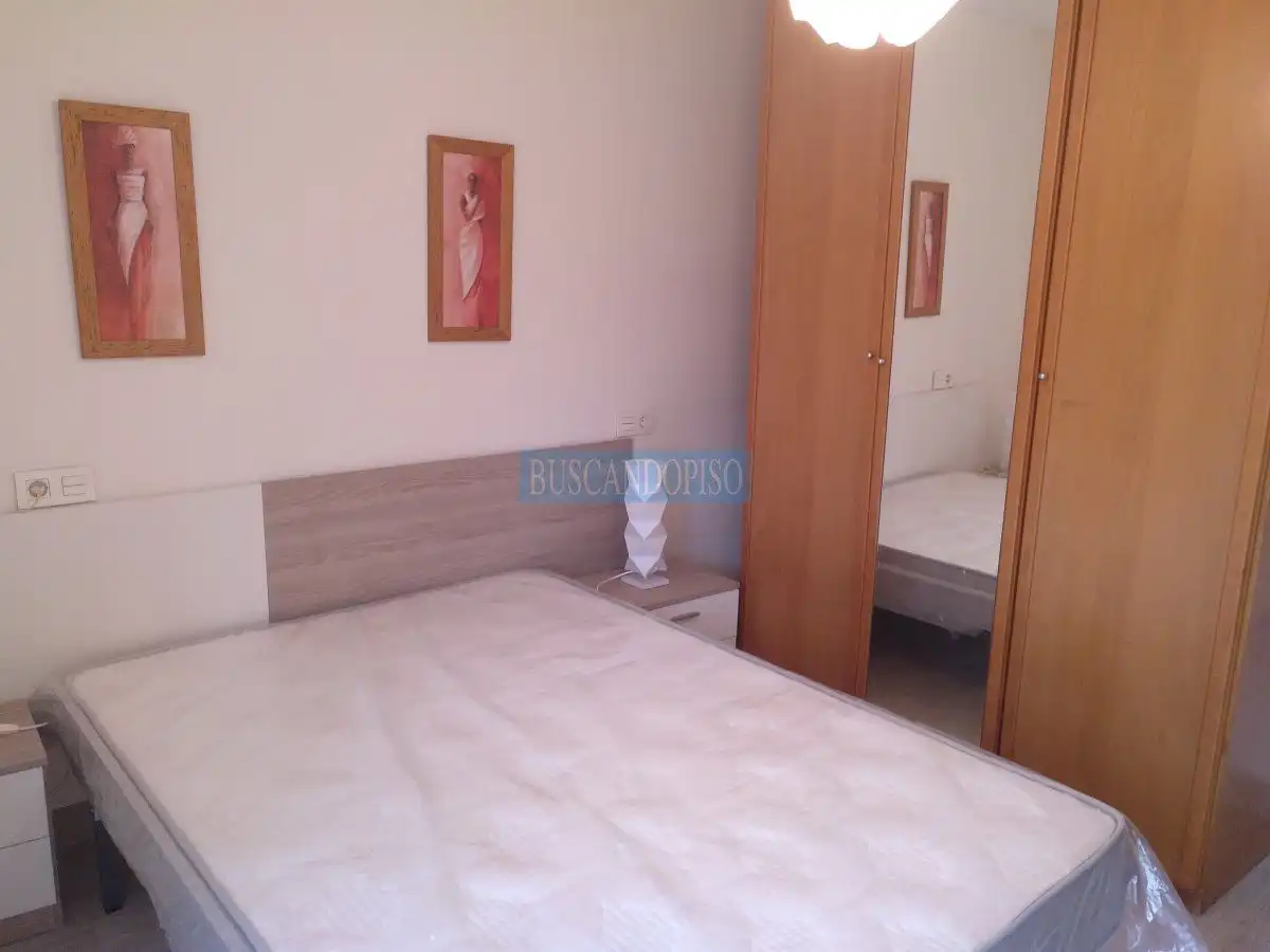Bedroom of Apartments for rent in  Logroño  with Heating, Parquet flooring and Terrace