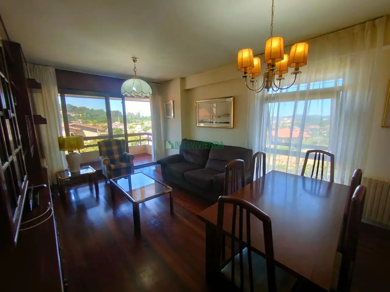 Sala de estar de Casa o chalet en venta en Vigo  con Calefacción, Jardín privado y Terraza