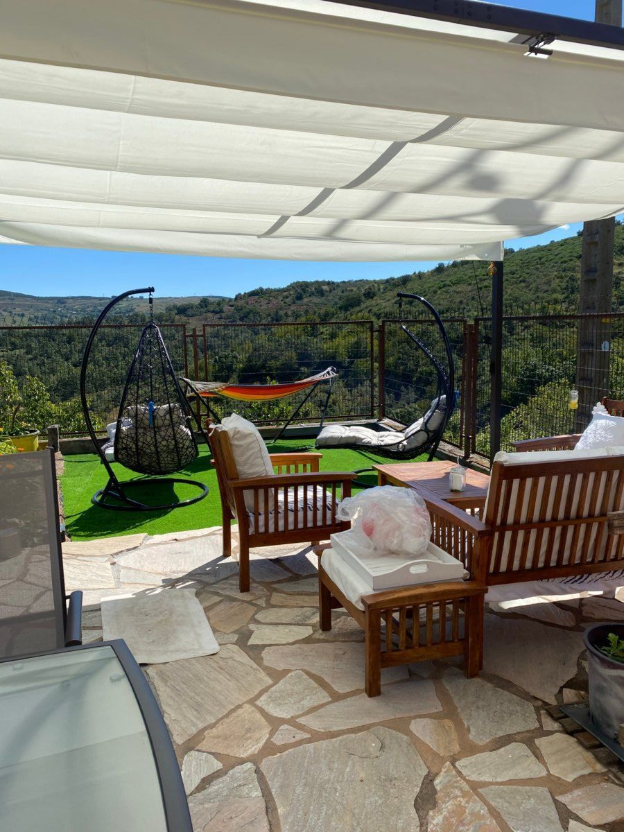 Terrassa de Casa o xalet en venda en Molinaseca amb Jardí privat, Terrassa i Piscina