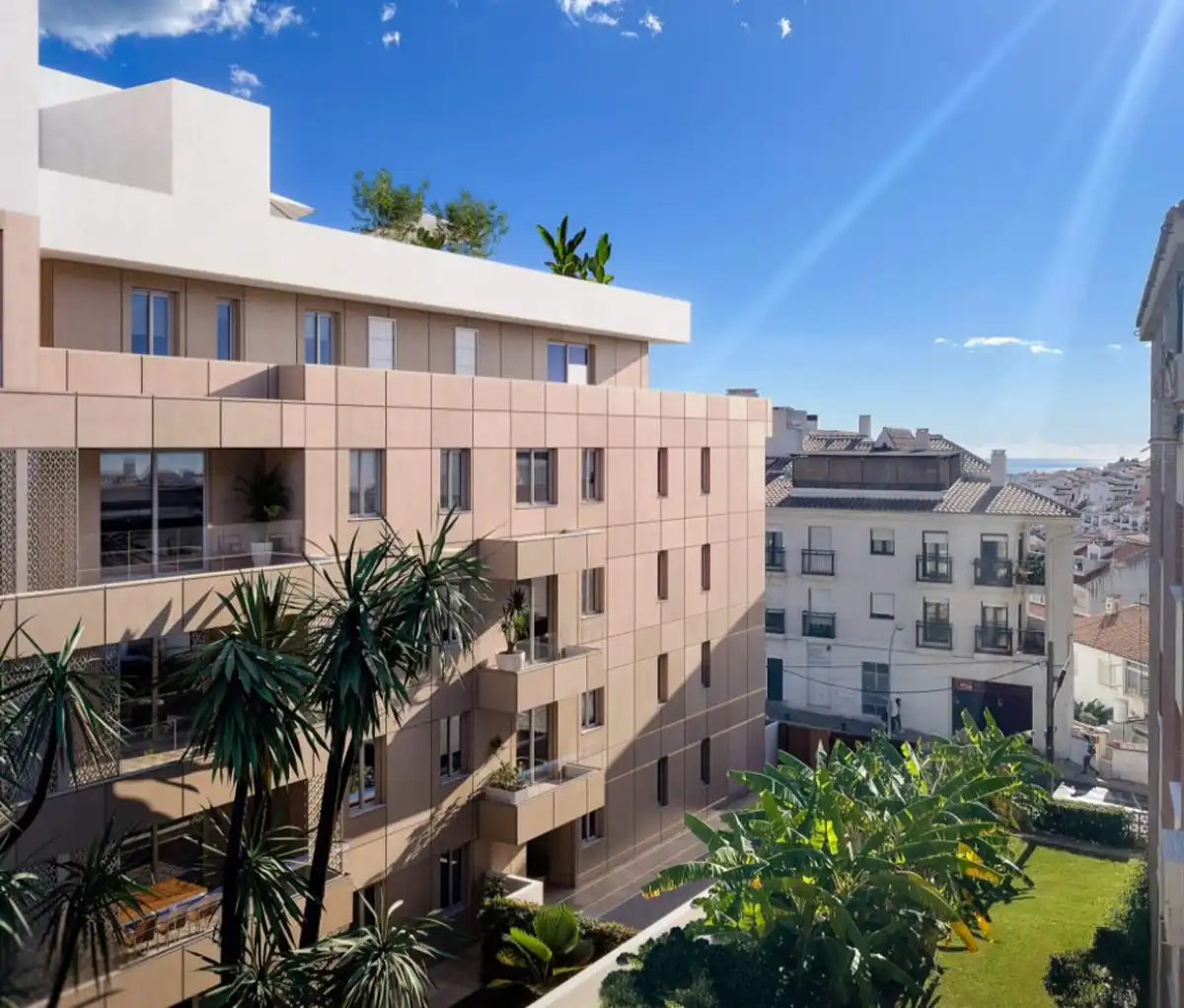 Vista exterior de Apartament en venda en Benalmádena amb Aire condicionat, Terrassa i Traster