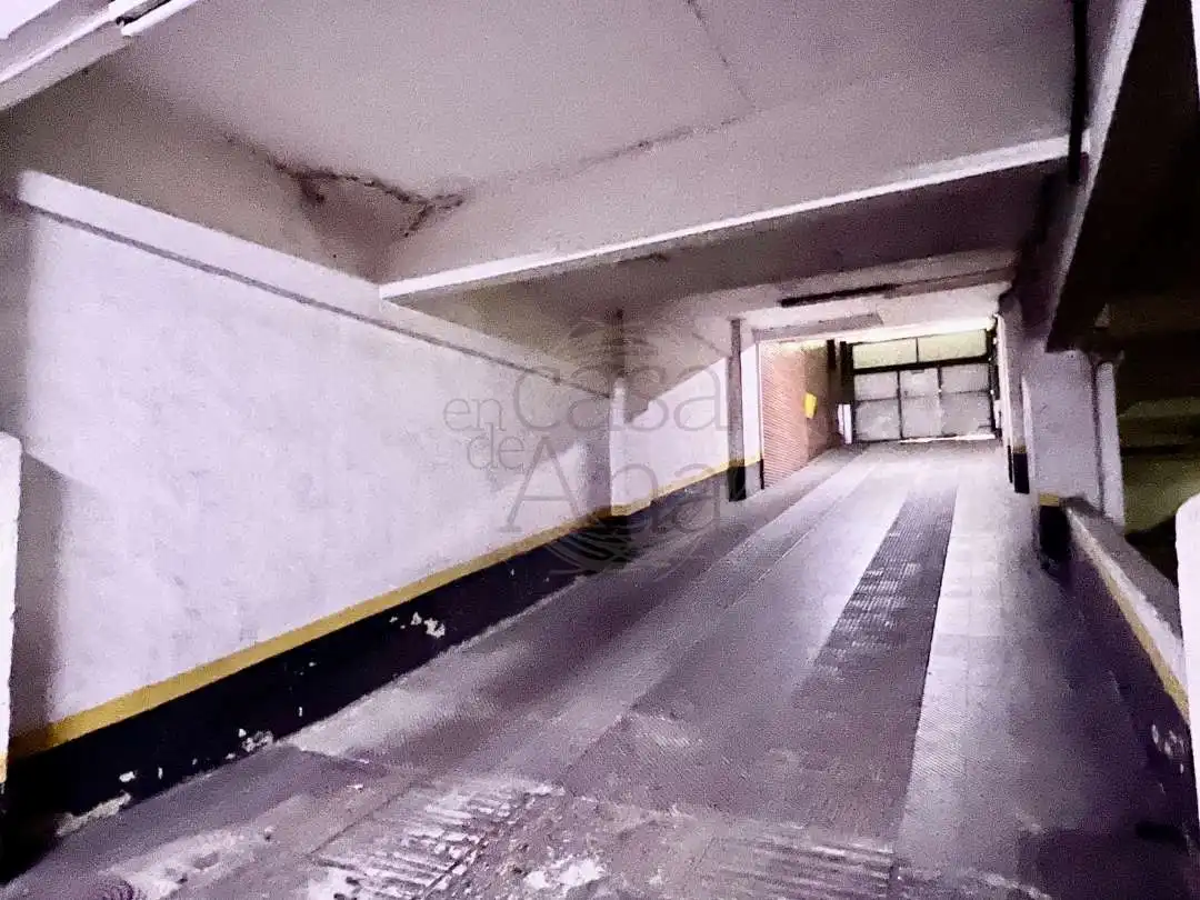 Garaje de alquiler en Rodríguez Arias Kalea, Campuzano