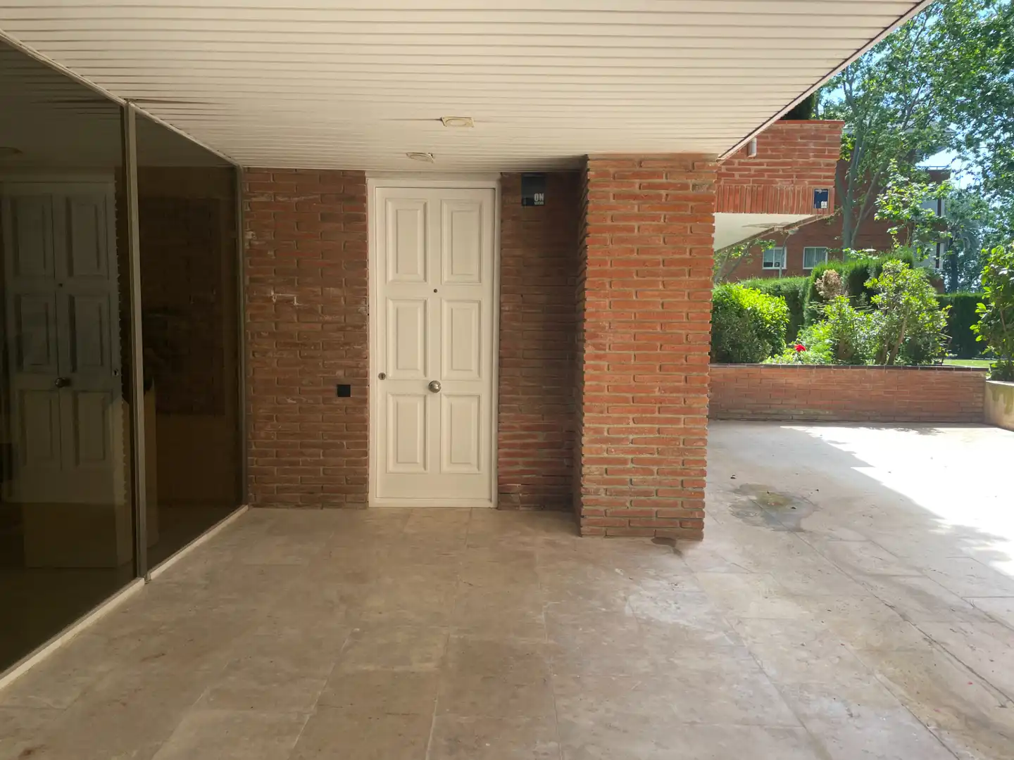 Office for rent in Barcelona  with Air Conditioner