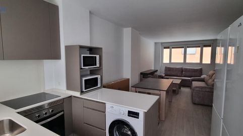 Foto 2 de Piso de alquiler en Calle Calle de Los Poetas, Casco Antiguo, Leganés