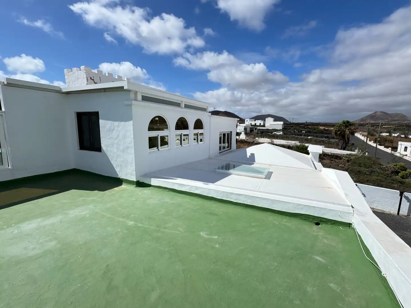 Vista exterior de Casa o chalet en venta en Haría con Jardín privado, Terraza y Amueblado