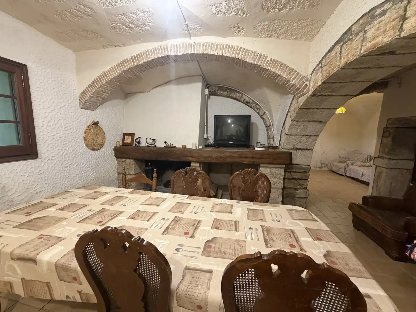 Finca rústica en venda en Banyoles amb Calefacció, Terrassa i Traster