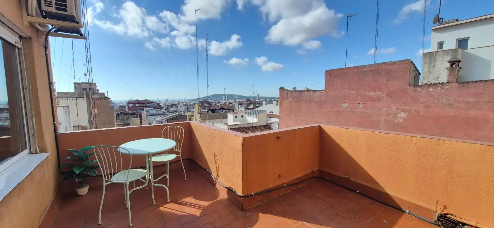 Terrace of Attic for rent in Barcelona  with Air Conditioner, Terrace and Furnished