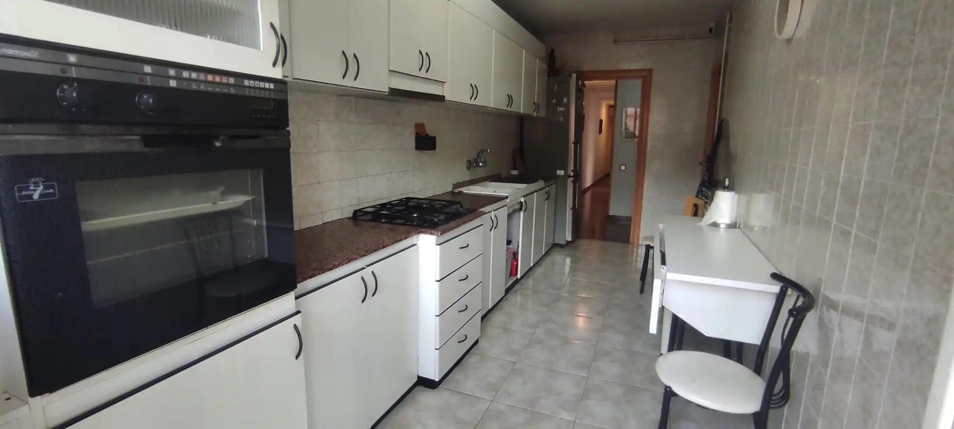 Kitchen of Flat for sale in Santa Coloma de Gramenet  with Air Conditioner, Heating and Terrace