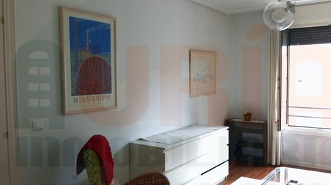 Foto 2 de Apartamento en venta en Calle Martínez Vigil, El Postigo, Oviedo