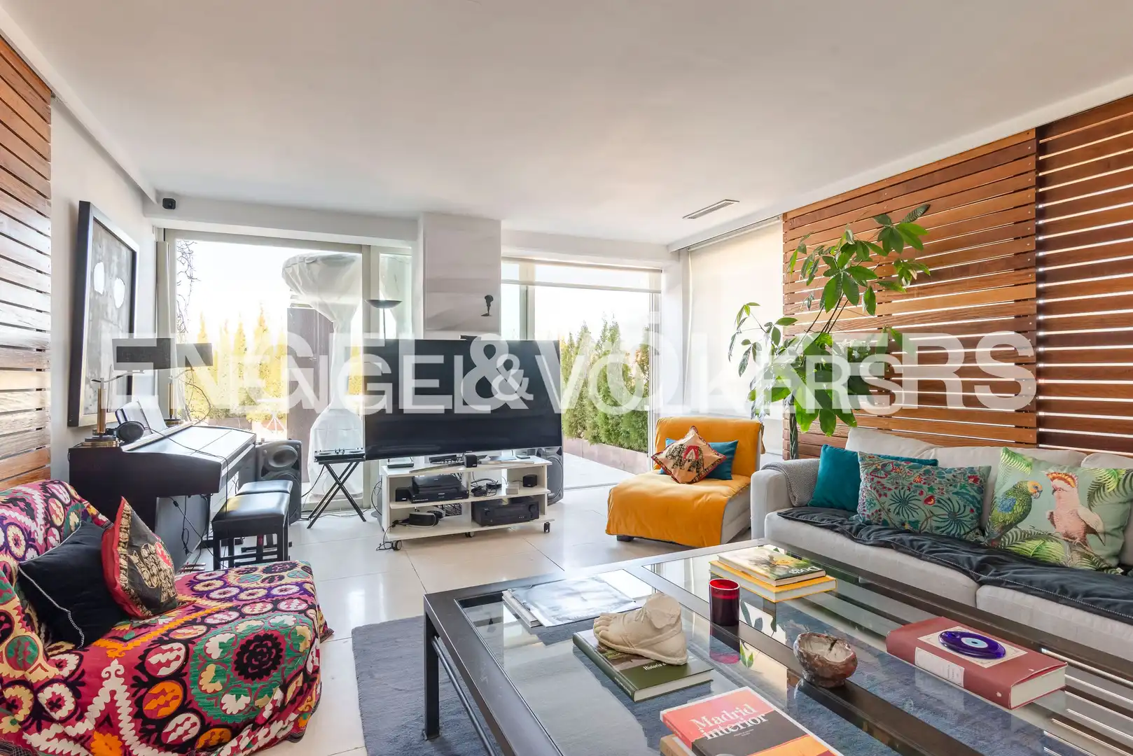 Sala d'estar de Dúplex en venda en Madrid amb Aire condicionat, Calefacció i Terrassa