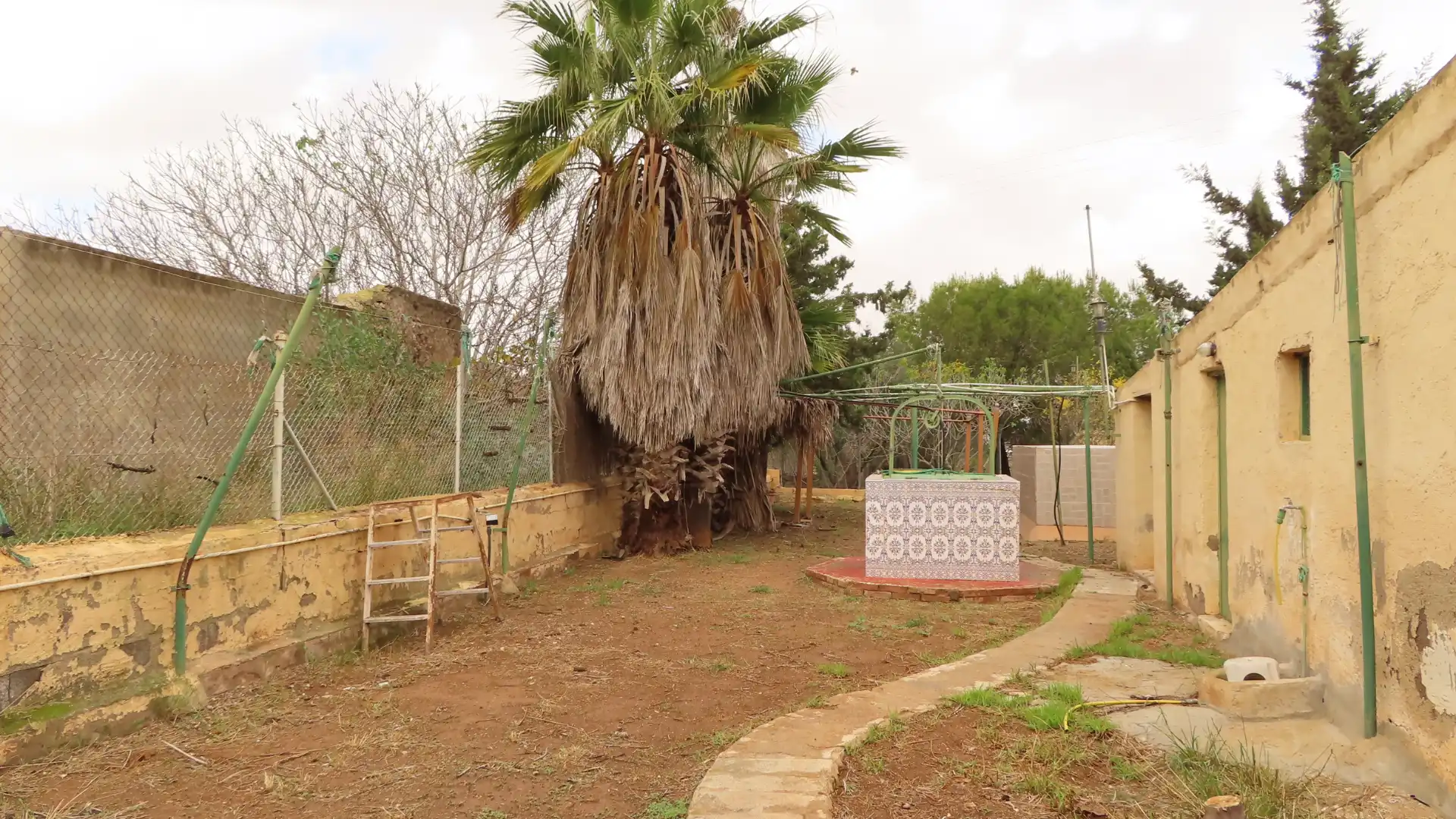 Jardín de Finca rústica en venta en Cartagena con Jardín privado, Trastero y Piscina