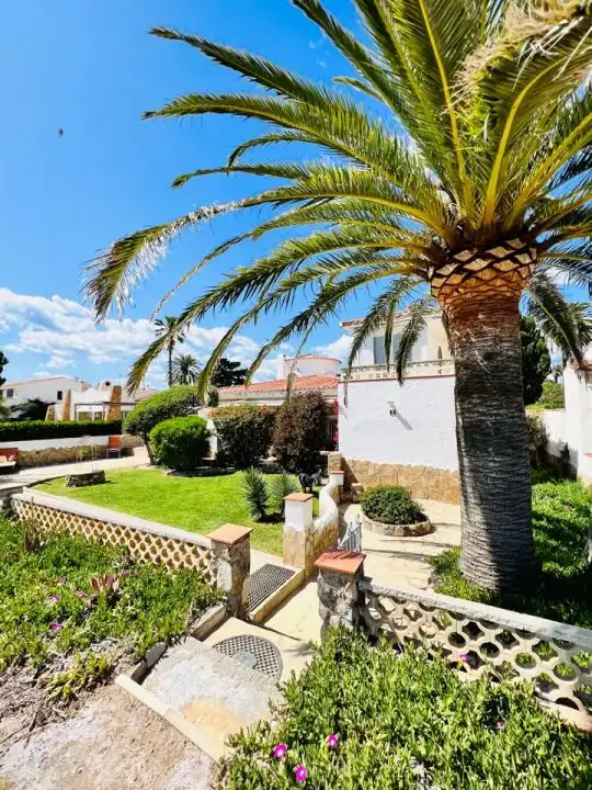 Houses for sale in Platja de Mont-roig