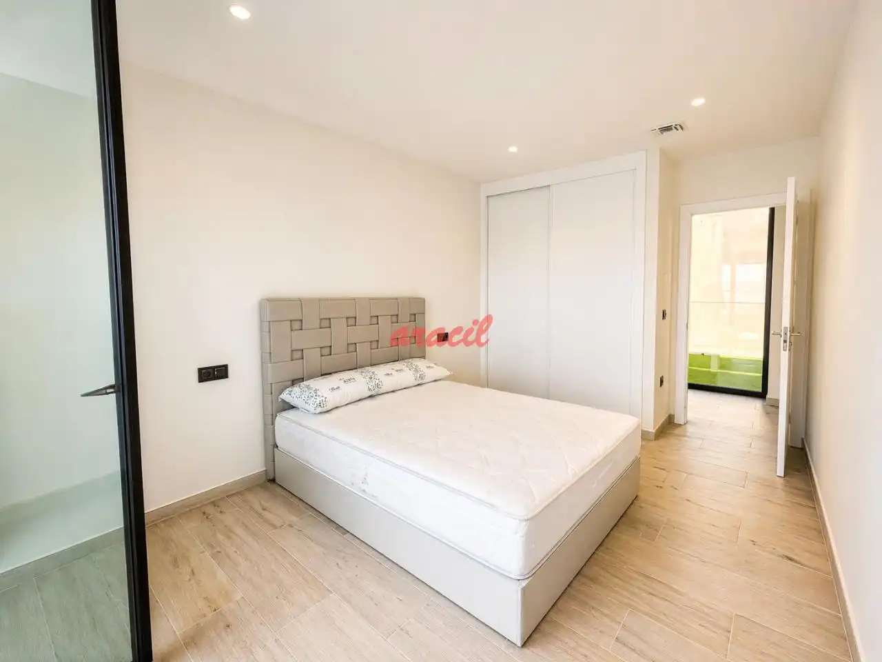 Dormitori de Casa o xalet en venda en Barbadás amb Calefacció, Jardí privat i Terrassa