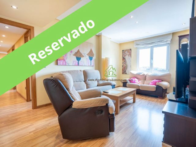 Sala de estar de Piso en venta en  Murcia Capital con Aire acondicionado, Parquet y Amueblado