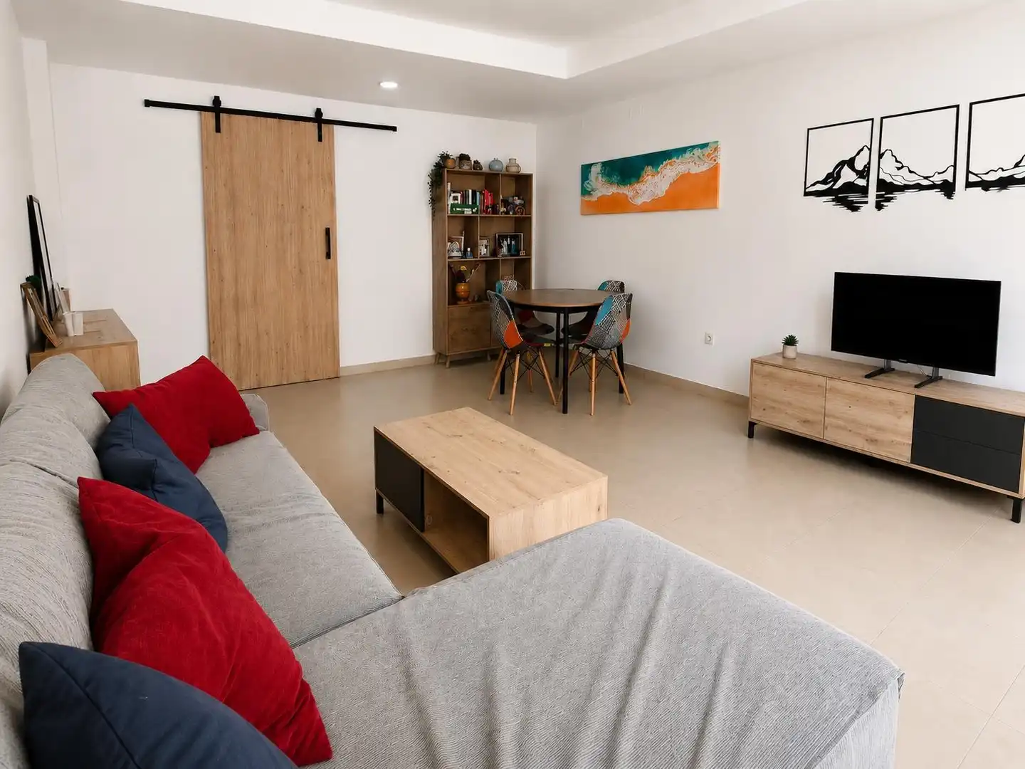 Sala de estar de Ático en venta en Castellón de la Plana / Castelló de la Plana con Terraza, Amueblado y Balcón
