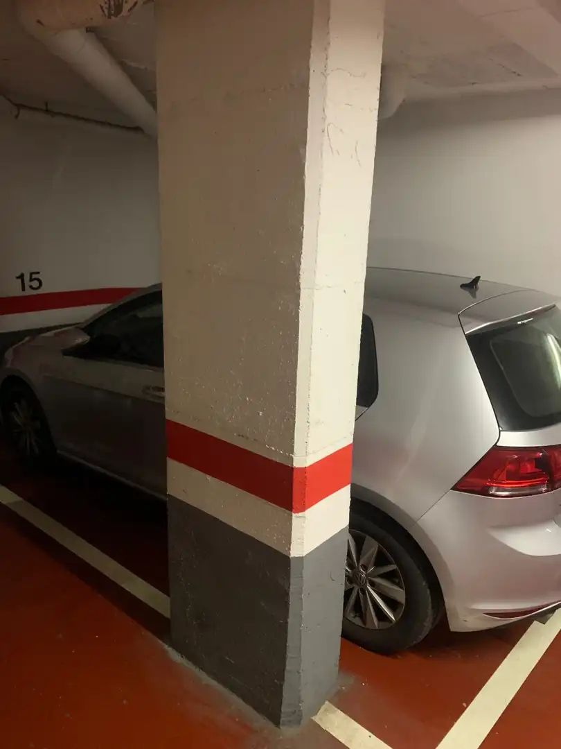 Parkplatz von Garage zur Miete in Barcelona