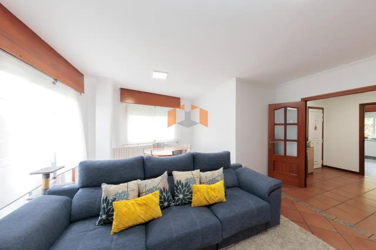 Living room of Houses for sale in Vigo   with Heating, Private garden and Parquet flooring