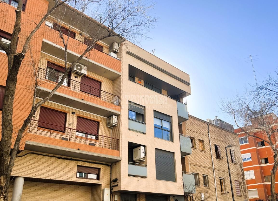 Exterior view of Flat for sale in  Zaragoza Capital  with Heating, Parquet flooring and Terrace